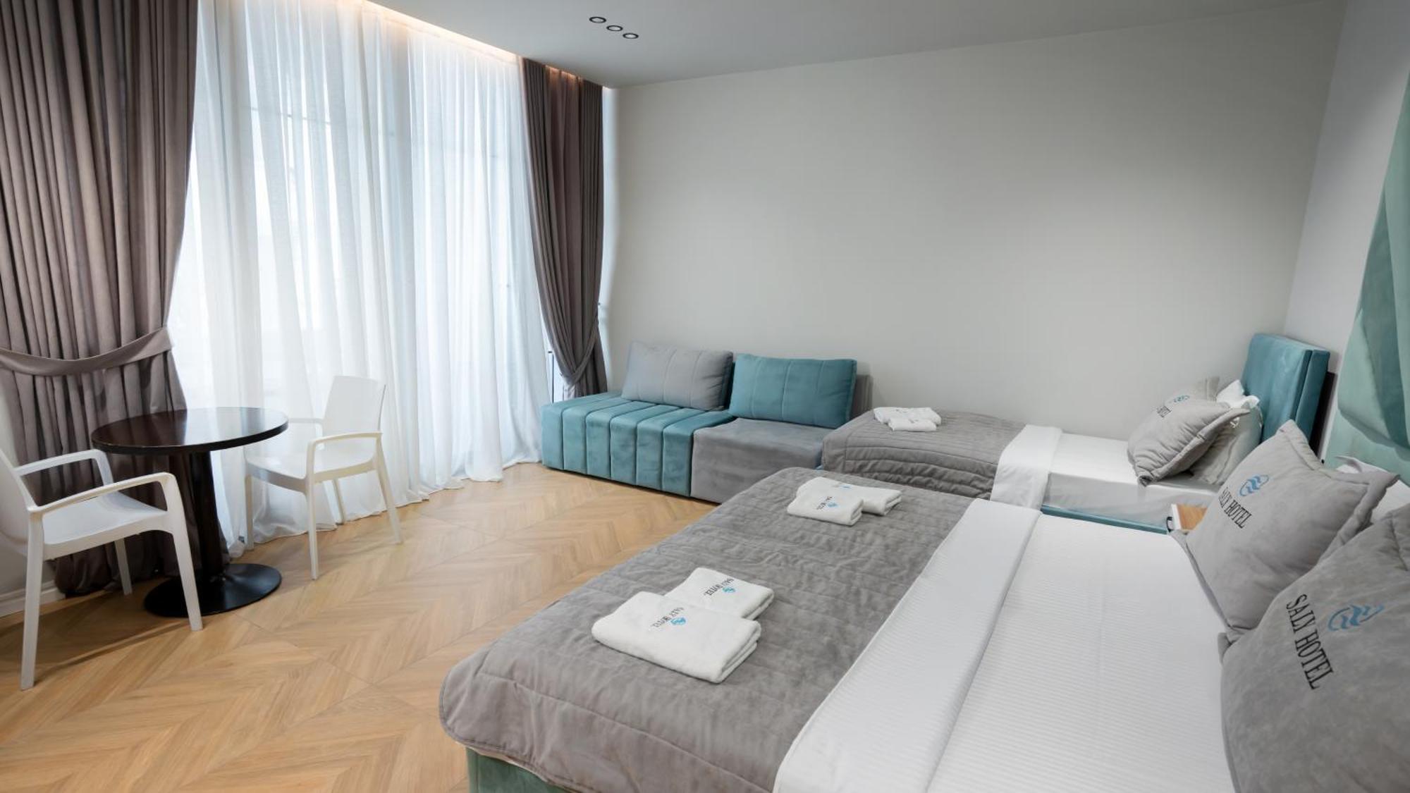 Hotel Saly Durres Exterior photo